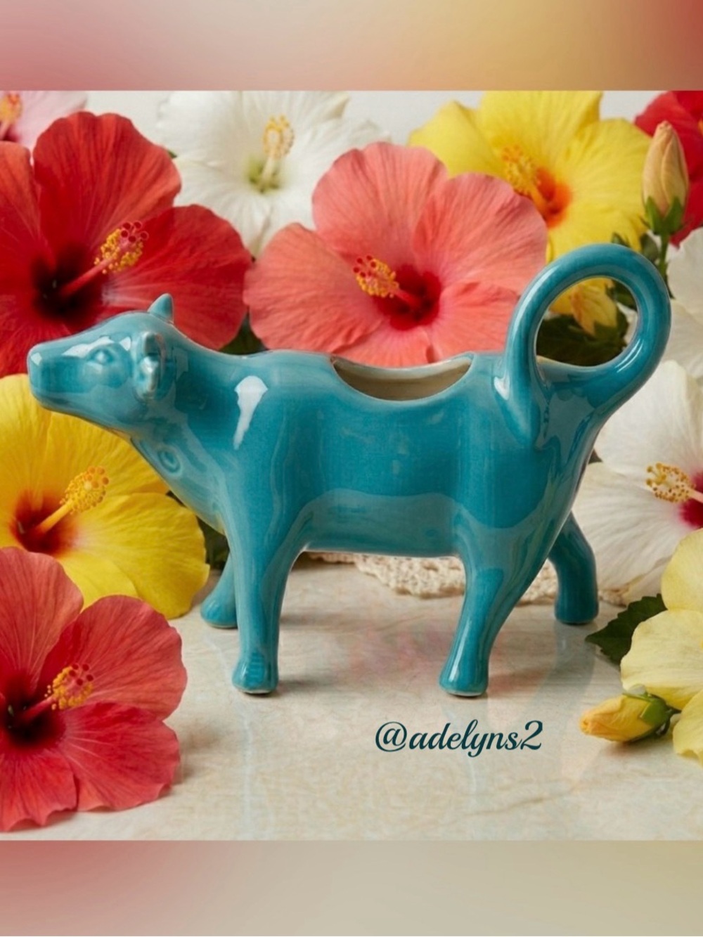🌺 EUC Pioneer Woman Beautiful Blue Turquoise Cow Milk Creamer